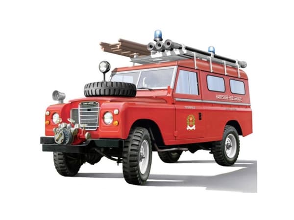 Auton mallisarja Italeri Land Rover Paloauto 3660 1:24