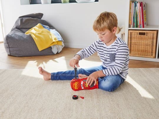 Revell Lightning McQueen, Modellsportbil, Monteringssats, 1:20, Lightning McQueen, Alla, 19 styck