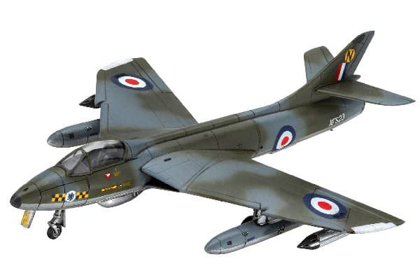 Kokoonpantava lentokone 1:144 63833 Hawker Hunter FGA.9 Revell + 3 maalia + liima + siveltimet + siveltimet