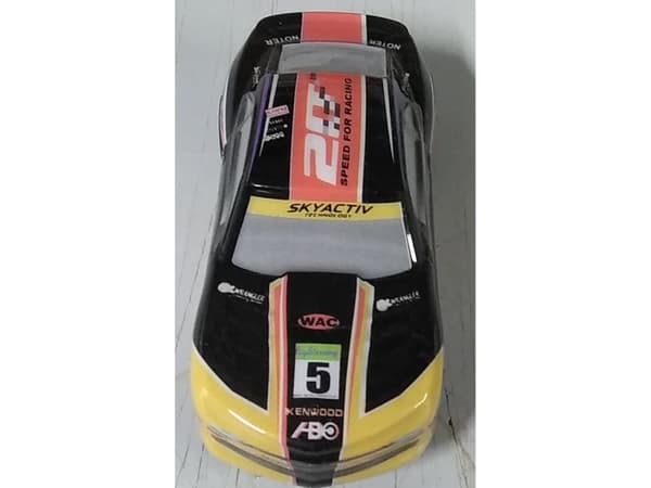 JJ Slot Bil 1:43, Gul/Sort