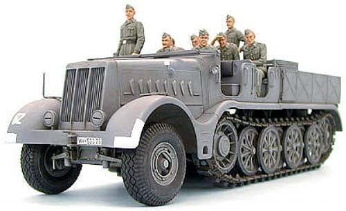 Tamiya German 18T Heavy Half Track Famo (35239)