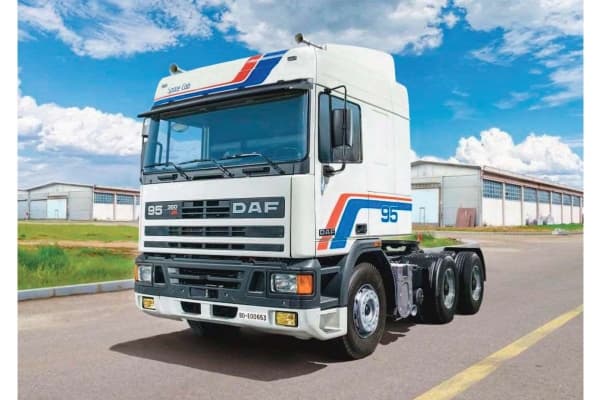 Italeri Plastmodell DAF 95 Master Truck 1/24