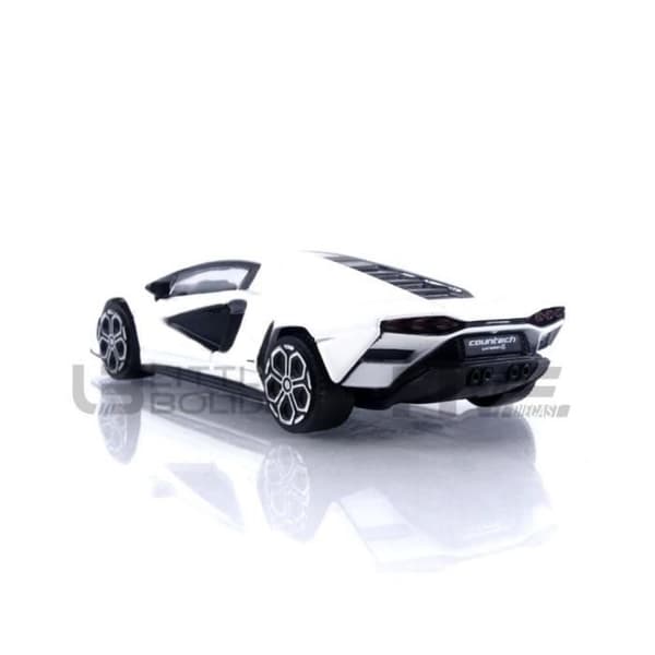 Samlarbil i miniatyr - BBURAGO 1/43 - LAMBORGHINI Countach LPI 800-4 - Vit - 30459W