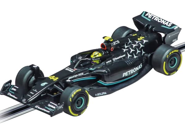 Carrera Mercedes AMG F1 L.Hamilton No.44