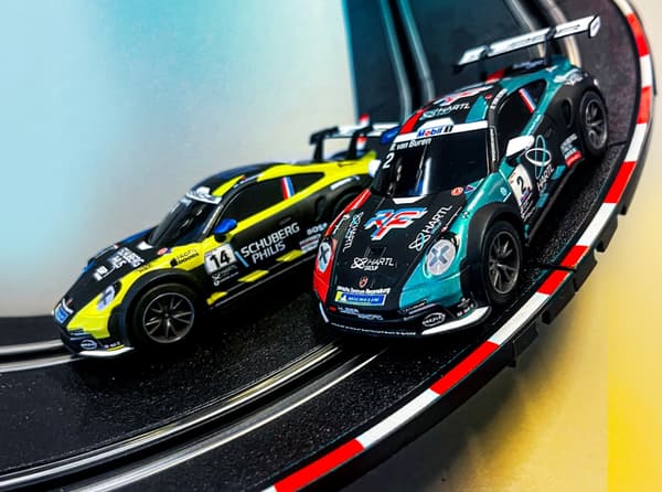 Carerra 1:43 Porsche 911 GT3 Cup (992)