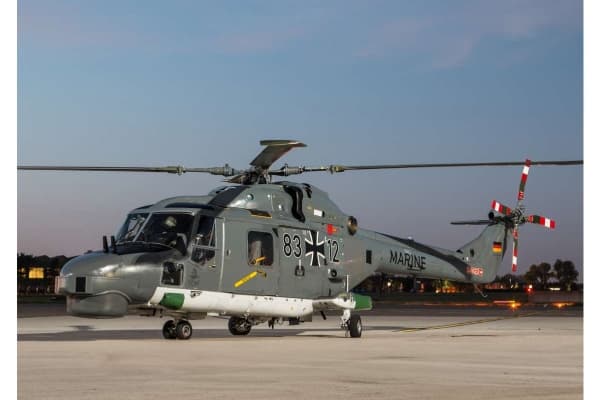 Plastmodell Westland Lynx helikopter MK.88A 1/72