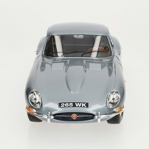 Bil Bburago GT-Jaguar "E" Coupe (1961) 1:18