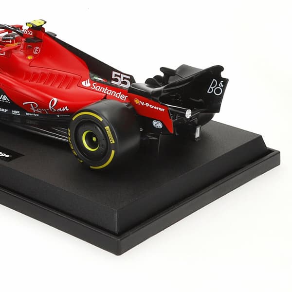 Bil Bburago Ferrari F1 Racing SF23 #55 C 1:18