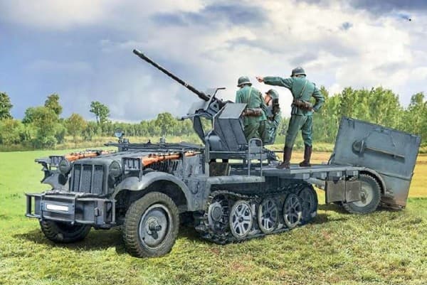 Muovimalli Sd.Kfz 10/4 Flak 30:lla ja miehistöllä 1/35 Italeri