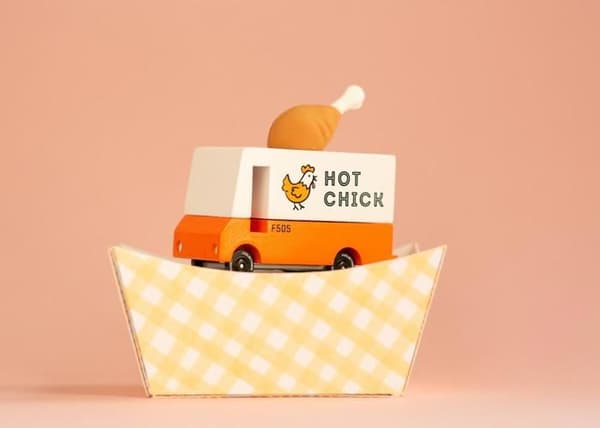 Candylab Toys - Fried Chicken Van - DAM
