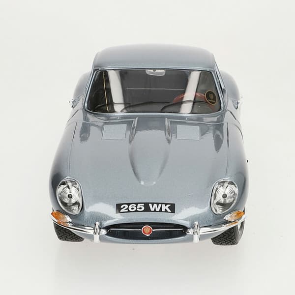 Bil Bburago GT-Jaguar "E" Coupe (1961) 1:18