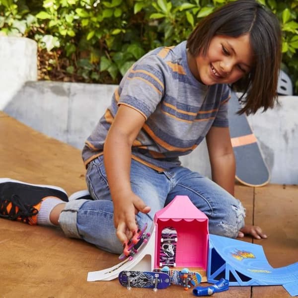SKATEPARK ATTRAKTIONSBOX - HOT WHEELS - HGT95 - HOT WHEELS KØRETØJER