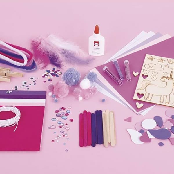 RAYHER Unicorn pyssellåda - 1000 stycken - Vit/Mörkrosa/Lila - För barn från 5 år och uppåt