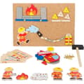Miniatyrbild 1 av 4: Trähammarspel för barn - SMÅFOT - Brandmän - Korkbräda - Från 6 år