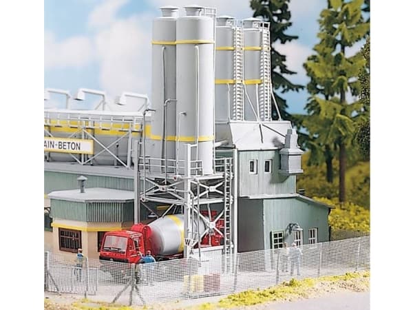 Piko H0 61131 H0 Cementfabrikken Main Beton, Silos