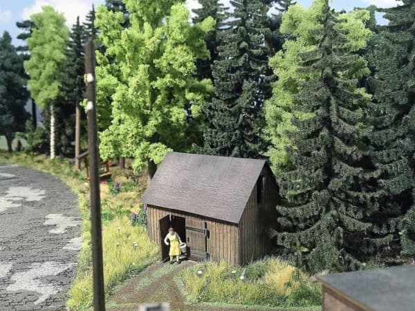 Redskapsbodar H0 Busch 1500