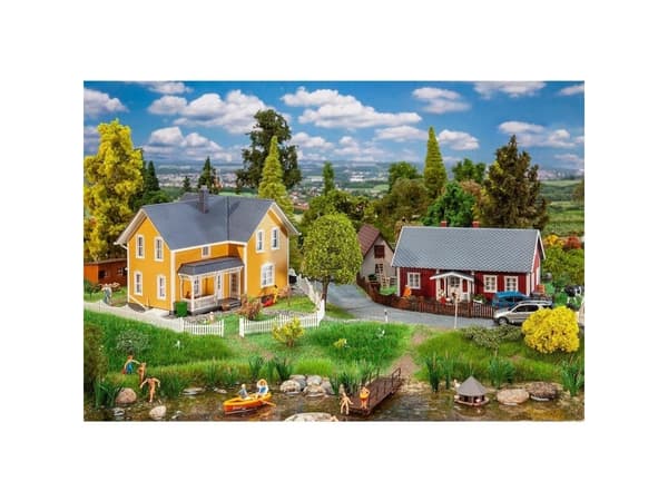 2 svensk huse H0 Faller 130604