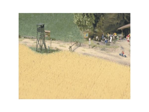 Busch 1204 H0 vetefält Färdig modell