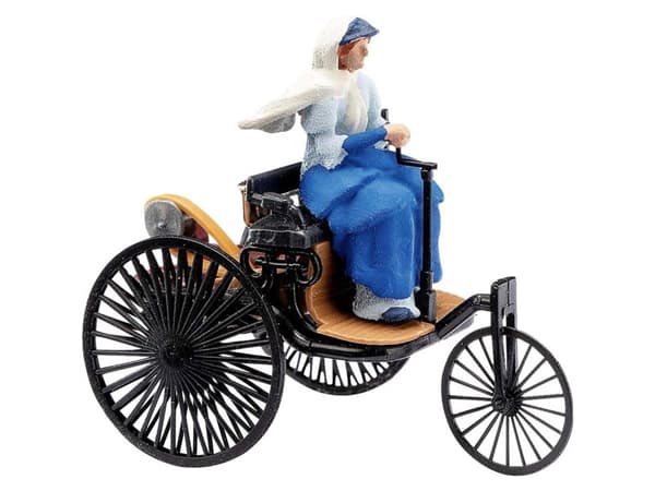 Busch 40007 H0 Personbil model Mercedes Benz Benz-patent-motorvogn Byggeår 1886 med Bertha Benz