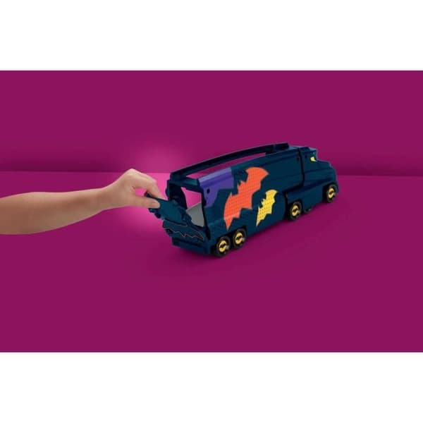 Fisher-Price-Batwheels DC-Bat-truck med ramp HMX07