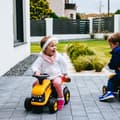 Miniatyrbillede 7 af 11: FALK JCB Orange Traktor med Trailer fra 1 år