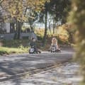 Miniatyrbillede 5 af 11: FALK Baby Valtra Hvid Traktor med Trailer + Tilbehør fra 1 år
