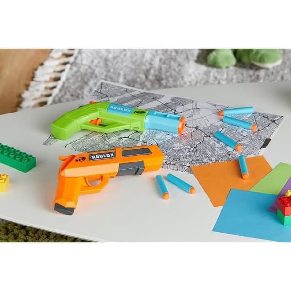 NERF - Roblox Jailbreak: Armory - 2 Blasters - 10 NERF-pilar - Kod för virtuellt föremål i spelet