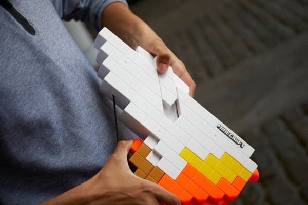 NERF Armbrøst Bue Minecraft Sabel Hasbro F4733