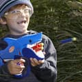 Miniatyrbild 5 av 6: Nerf Junior Wild Sharkfire-blaster, lättanvänd, 8 Nerf Elite-pilar, från 6 år
