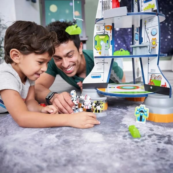 Kidkraft  Rymdskepp i trä Lekset