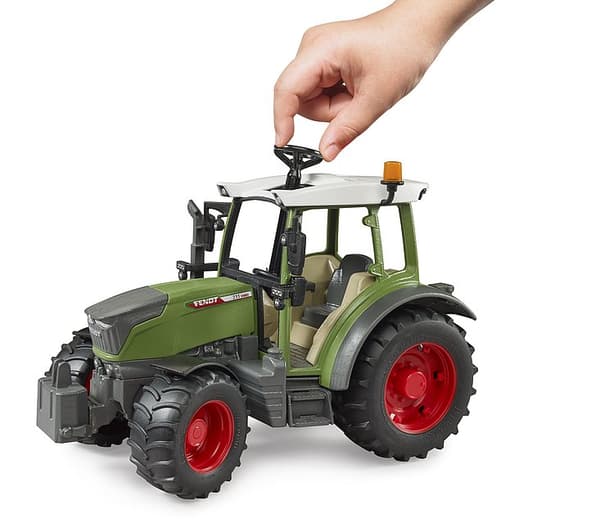 BRUDER 1:16 Fendt Vario 211 tractor, 02180