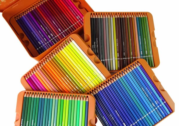 Little Artist Set 120 pcs. Crayons In Organizer