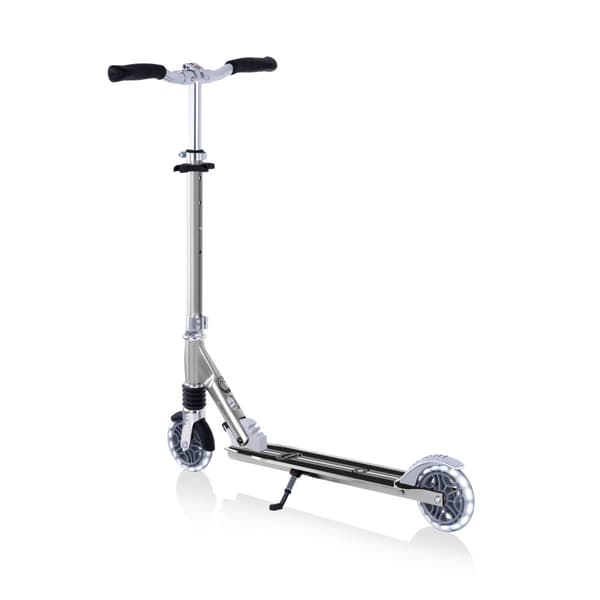 Globber | Scooter | Flow Element Comfort Lights | Silver