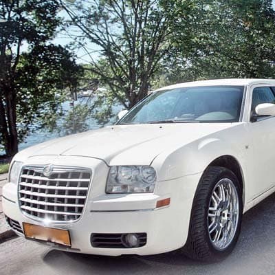 Hyr en Limousine