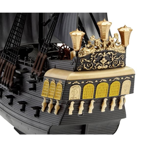 Revell 05499 Black Pearl Fartygsmodell byggsats 1:150