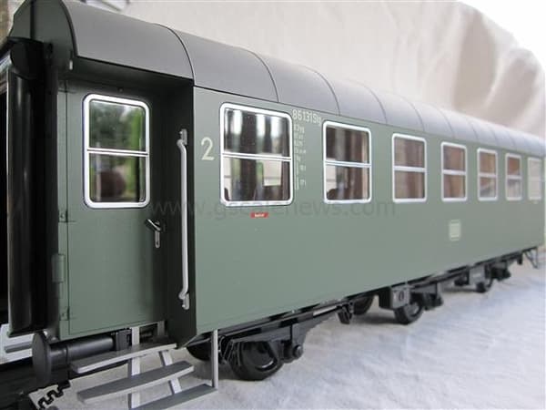 PIKO-37600 Passasjervogn 2. klasse