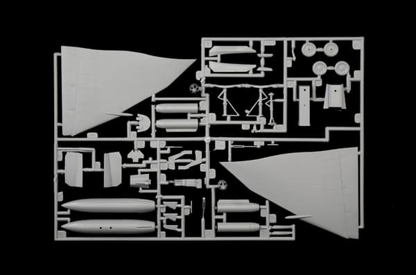 ITALERI 1:48 - Saab JA 37/AJ 37 Viggen