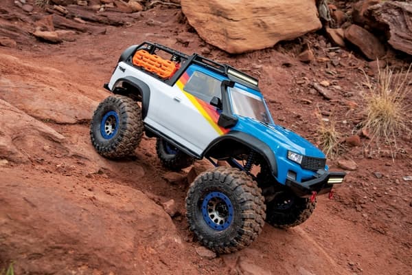 TRX-8120X rack med tillbehör TRX-4 Sport