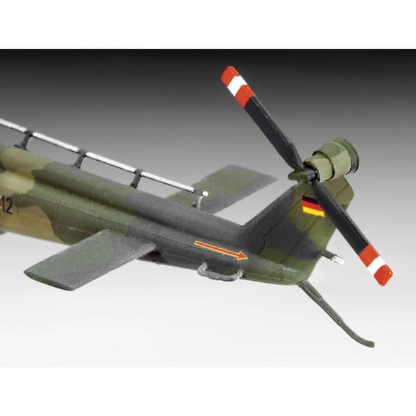 Revell 04444 Bell UH-1D SAR Helikopter byggsats 1:72