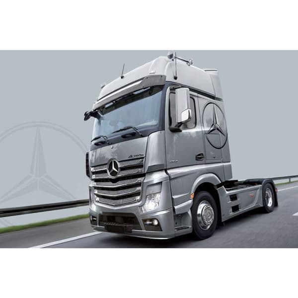 Italeri 510003905 Mercedes Benz Actros MP4 Gigaspace Lastbilsmodell byggsats 1:24