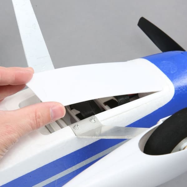 E-Flite Valiant 1.3m BNF Basic
