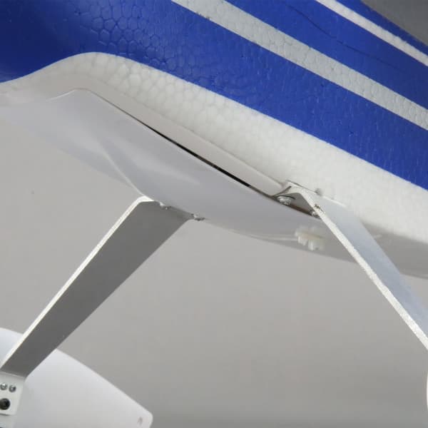 E-Flite Valiant 1.3m BNF Basic