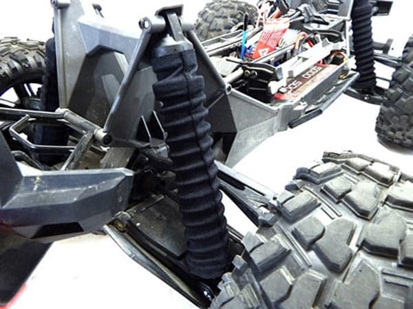 Dusty Motors Shock Absorber Cover for 1/16 - 1/8