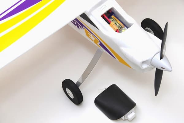 FMS Super EZ V4 1220mm Reflex-Gyro PNP Flottører