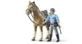 Miniatyrbild 2 av 3: Polis med häst