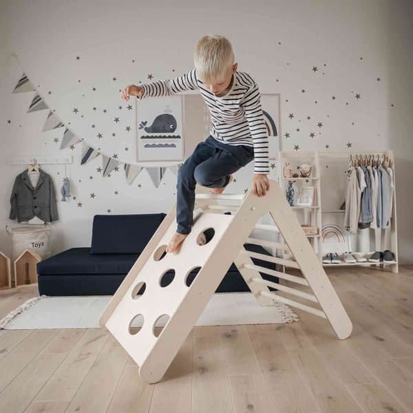 Montessori kiipeilykolmio lapsille – 2 korkeustasoa – Taaperon kiipeilylelu sisäkäyttöön