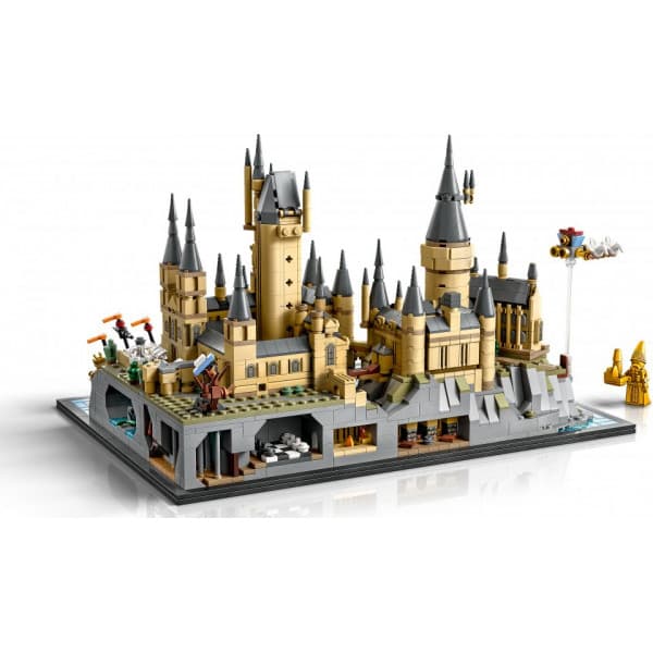LEGO Harry Potter 76419 - Hogwarts slottet och skogen