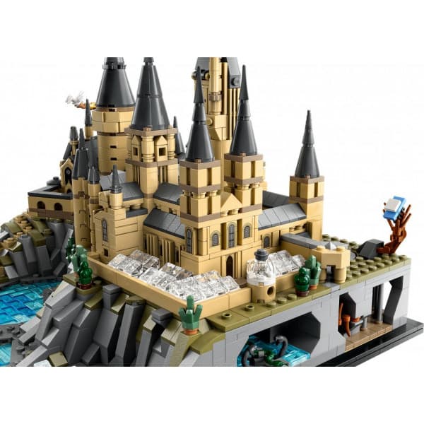 LEGO Harry Potter 76419 - Hogwarts slottet och skogen