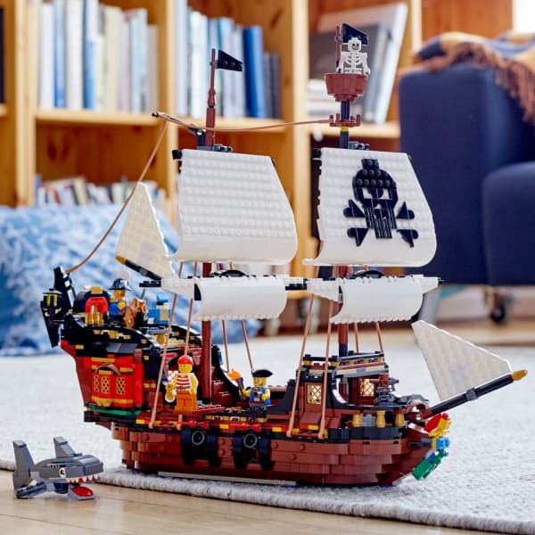 LEGO Creator 31109 - Piratskib