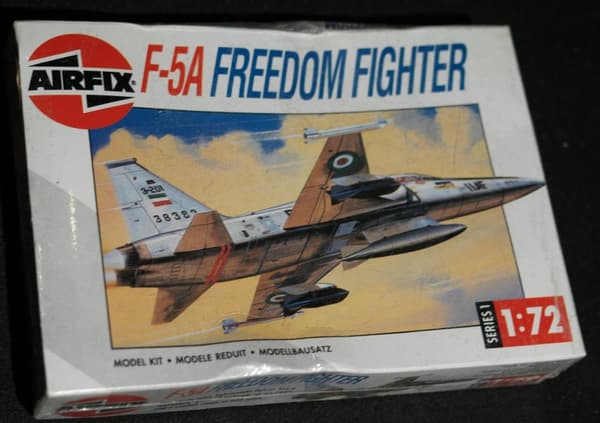 AIRFIX F-54 FREEDOM FIGHTER 01043 Byggsats